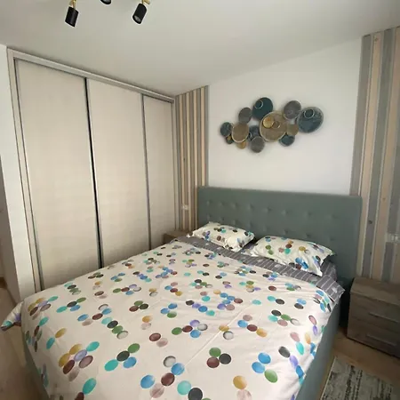 Lumi Apartament 1 *