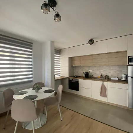 Lumi Apartament 1 *